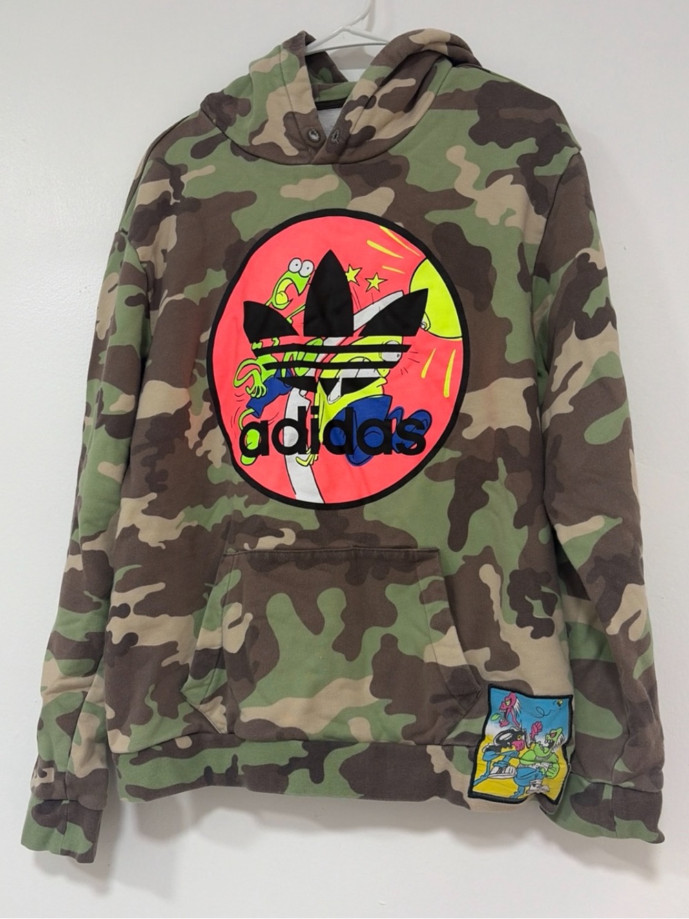 adidas Camo Hoodie with Neon Logo Patch - Green Camo size M